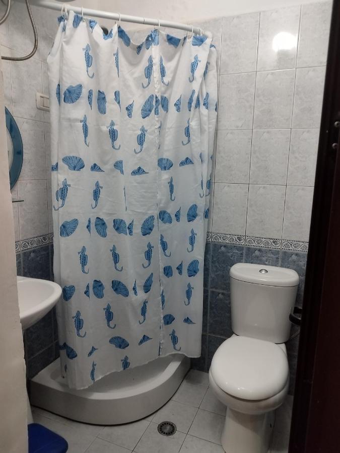 Guest Room Tirana Center Ngoại thất bức ảnh